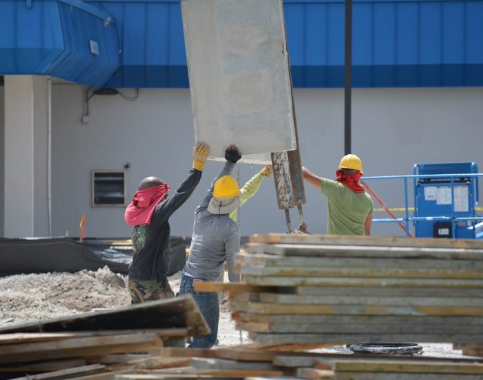 Fare Outdoor Construction Team.